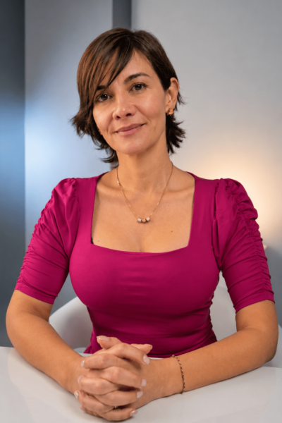 MARÍA C